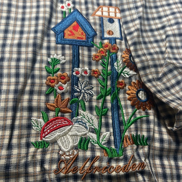 New w/tag Aelfric Eden plaid embroidered buttoned Shirt with Dark Collar - Picture 7 of 8